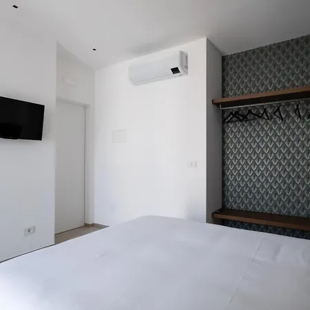 Il Pumo - Apulian Marchese 3*